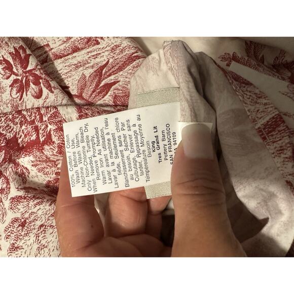 Pottery Barn Red Matine Toile KING Pillow Sham French Country Holiday Set Of 2 - Picture 6 of 7